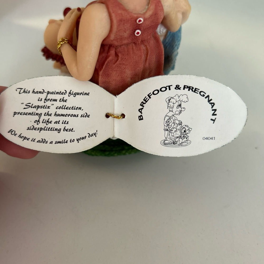 Slapstix Clown Figurine with Babies - Picture 7 of 12